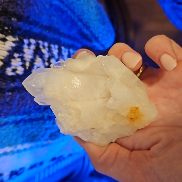 Quartz Cluster - Picture 1 of 4